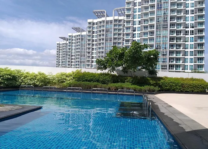 Mactan Newtown With Sun Set And Garden View 3* Cebu