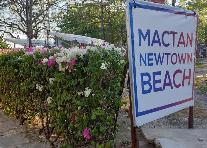Mactan Newtown With Sun Set And Garden View 3*