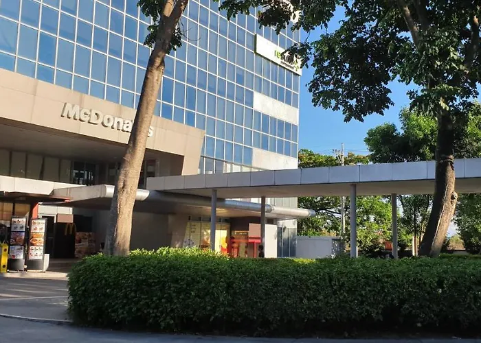 Aparthotel Mactan Newtown With Sun Set And Garden View 3*